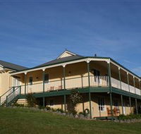 Eloura Luxury Self-Contained Bed  Breakfast Accommodation - Queensland Tourism