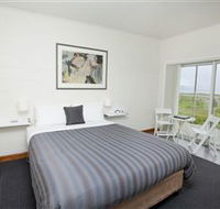 Hotel Bruny - QLD Tourism