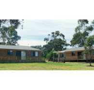 Yaringa Holiday Cottages - QLD Tourism