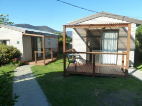 Hobart Cabins And Cottages - QLD Tourism 0
