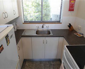 Ashwood Apartments - Lindisfarne - QLD Tourism 1