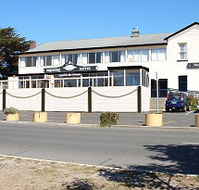 Bridport Hotel - QLD Tourism