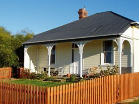 Clarence Point TAS QLD Tourism