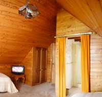 Kaydale Lodge Gardens Accommodation - Queensland Tourism