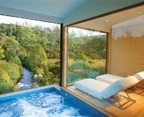 Peppers Cradle Mountain Lodge - QLD Tourism 2