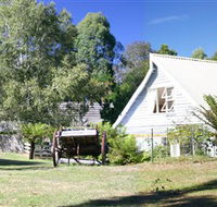 Hide-Away Cottage Retreat - QLD Tourism