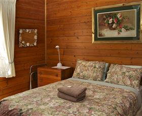 Triabunna Cabin And Caravan Park - QLD Tourism 3