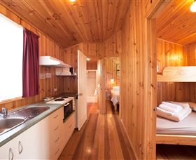 Burnie Holiday Caravan Park - Queensland Tourism 2