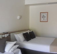 Burkes Hotel Motel - QLD Tourism
