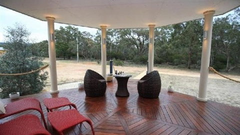 Aurora Cottages - Queensland Tourism 1