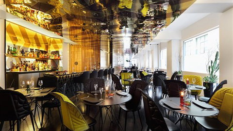 Adelphi Hotel - QLD Tourism 1