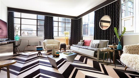 Adelphi Hotel - QLD Tourism 4