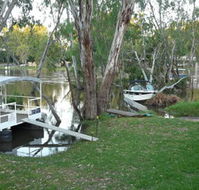 Riverside Waterfront Motel Wahgunyah - QLD Tourism