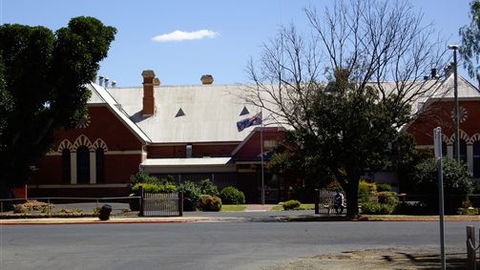 Big River Motel - QLD Tourism 3