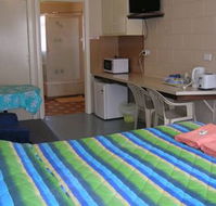 Turn In Motel - Queensland Tourism