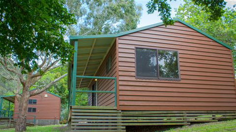 Lakes And Craters Holiday Park - QLD Tourism 4