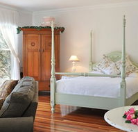 Folly Farm Rural Retreat - QLD Tourism