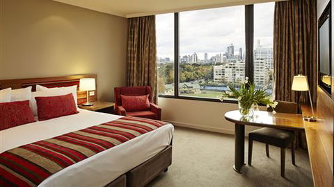 Melbourne Parkview Hotel - QLD Tourism 1