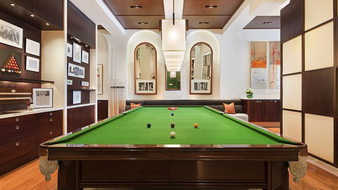 Hotel Lindrum - QLD Tourism 3