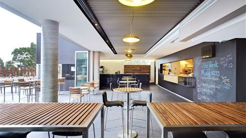Atura Dandenong - QLD Tourism 1
