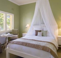Plantation House at Whitecliffs - QLD Tourism