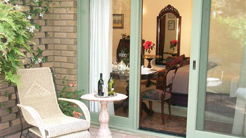Forlonge Bed & Breakfast - QLD Tourism 0