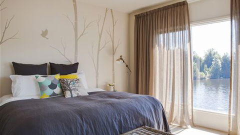 Lakeside Villas At Crittenden Estate - QLD Tourism 0