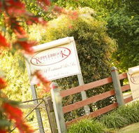 Ripplebrook Cottages - Queensland Tourism