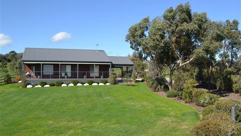 Ripplebrook Cottages - Queensland Tourism 1