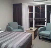 John Bright Motor Inn - QLD Tourism