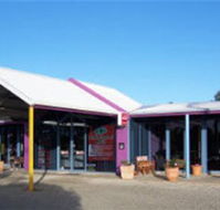 Paddle Steamer Motel - QLD Tourism