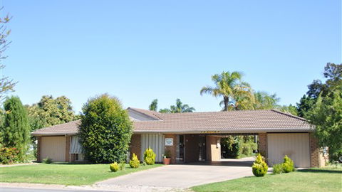 Darling Junction Motor Inn - Queensland Tourism 1