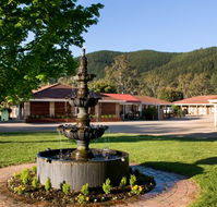 Ovens Valley Motor Inn - QLD Tourism