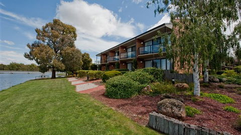 ClubMulwala Resort - QLD Tourism 0
