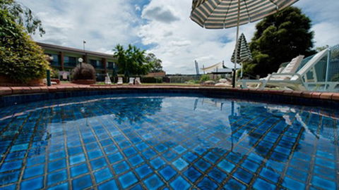 ClubMulwala Resort - QLD Tourism 3