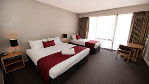 ClubMulwala Resort - QLD Tourism 5