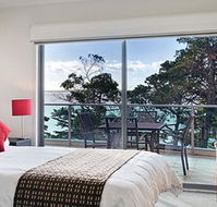 The Waves Apartments - QLD Tourism