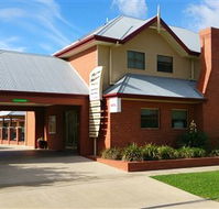 Murray Waters Motor Inn  Apartments - QLD Tourism