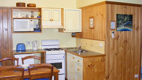 Belfast Cottages - QLD Tourism 5