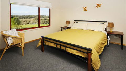 Frog Gully Cottages - QLD Tourism 0