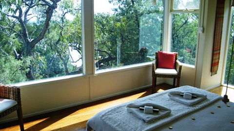 Aquila Eco Lodges - QLD Tourism 1