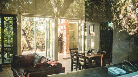 Aquila Eco Lodges - QLD Tourism 6