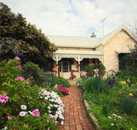 Eastcliff Cottage Sorrento - QLD Tourism
