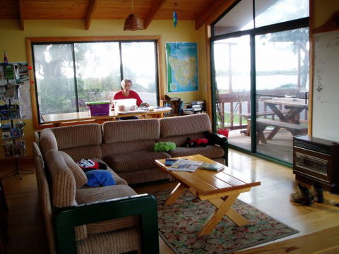 Bridport Seaside Lodge - QLD Tourism 3
