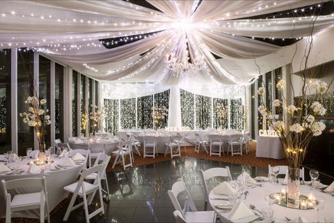 Absolute Beachfront Opal Cove Resort - QLD Tourism 2