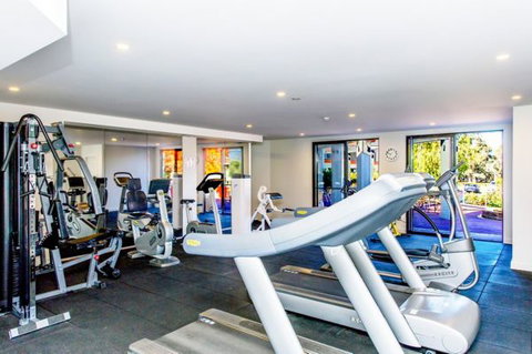 Alpha Canberra Hotel And Apartments - QLD Tourism 4