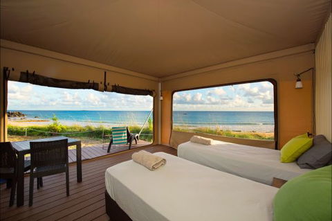 Banubanu Beach Retreat - QLD Tourism 2