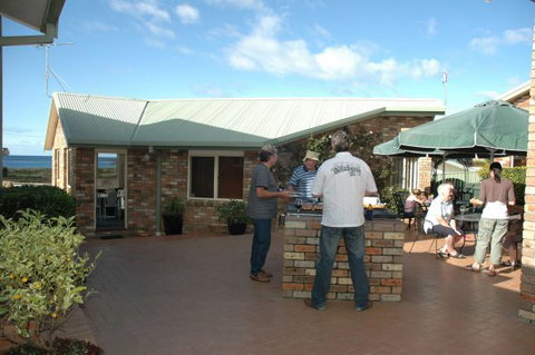 Captain's Quarters Bermagui - Queensland Tourism 1