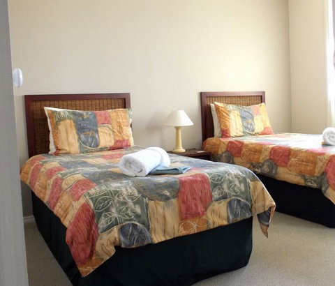 Captain's Quarters Bermagui - Queensland Tourism 6