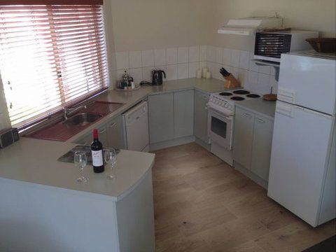 Captain's Quarters Bermagui - Queensland Tourism 8